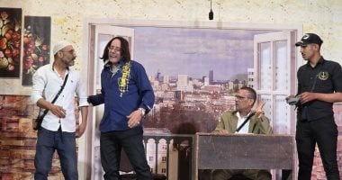 فتحى سعد يتألق فى بالتقسيط.. عرض مسرحى يناقش الديون فى الإسكندرية