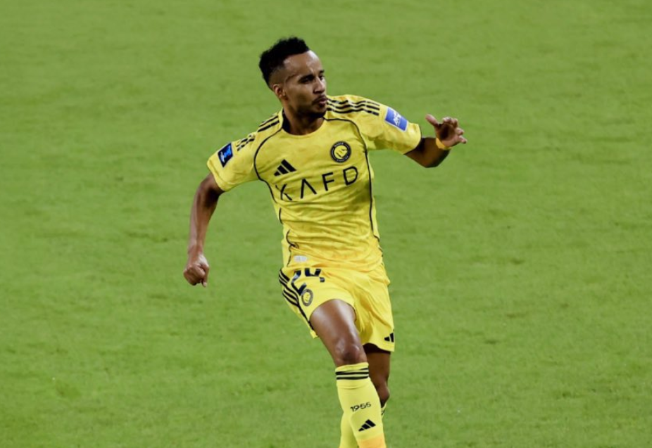 الاتحاد يفاوض النصر لضم عبدالرحمن غريب ‬