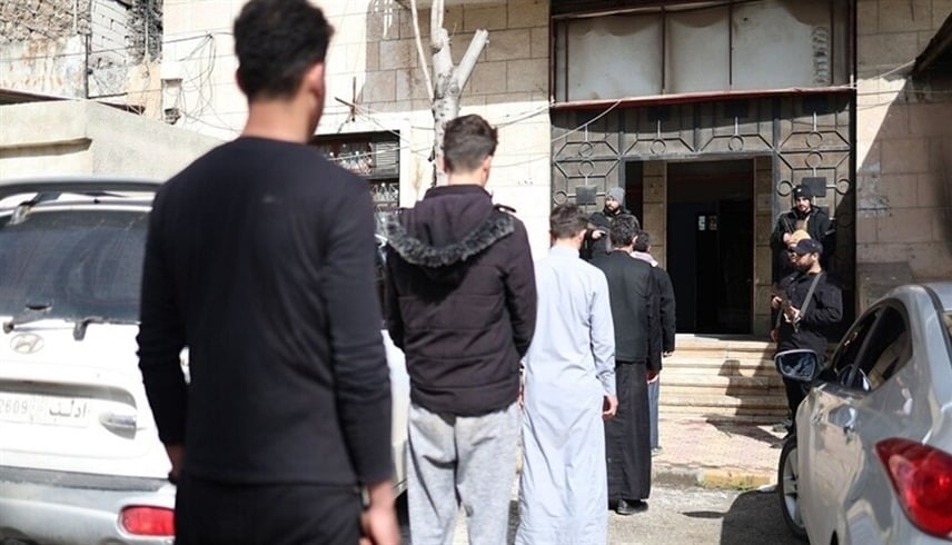 سوريا تحدد آخر موعد لقبول طلبات تسوية أوضاع عناصر قسد