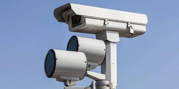 جو 24 : الأمانة توضح: لا مخالفات طعام وشراب اثناء القيادة