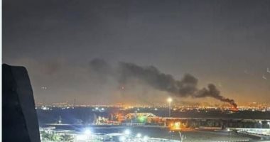 إيران تواصل هجماتها على الخليج وصافرات الإنذار تدوى.. مقتل شخص وإصابة 8 فى استهداف مبنى بالبحرين.. الكويت تتصدى لـ6 مسيرات.. استهداف قنصلية الإمارات بكردستان العراق.. التعاون الخليجى