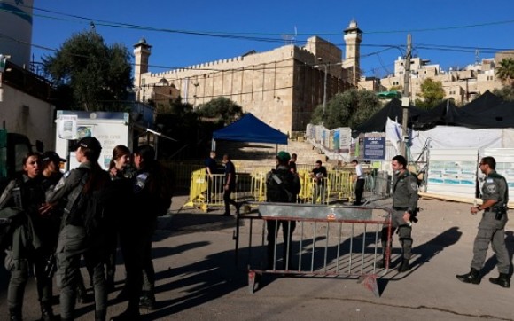 بعد سلب إدارة المسجد الإبراهيمي..الاحتلال يعلن إلغاء اتفاقية الخليل