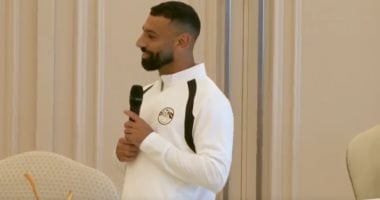 شاهد.. تصريحات محمد صلاح ولاعبي المنتخب للرئيس السيسي
