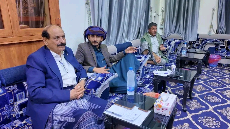 الدغاري يترأس اجتماعاً موسعاً لمعالجة اختناقات الغاز في شبوة ويشدد على الرقابة وملاحقة المتلاعبين