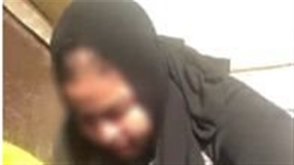 إنقاذ سيدة وابنتها بعد محاولتها القفز من سطح منزل بالشرابية بسبب خلافات عائلية