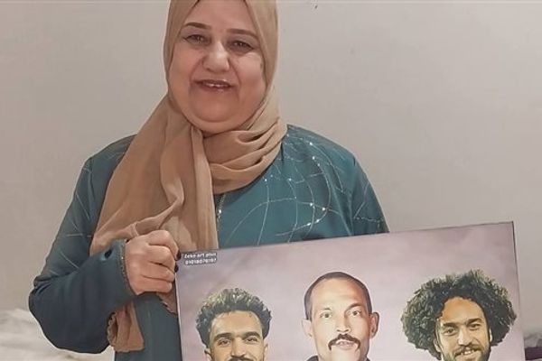 والدة مصطفى زيكو: المنتخب عوض ربنا لابني بعد رحلة كفاح طويلة.. وهدف روسيا فرحة لا تُوصف