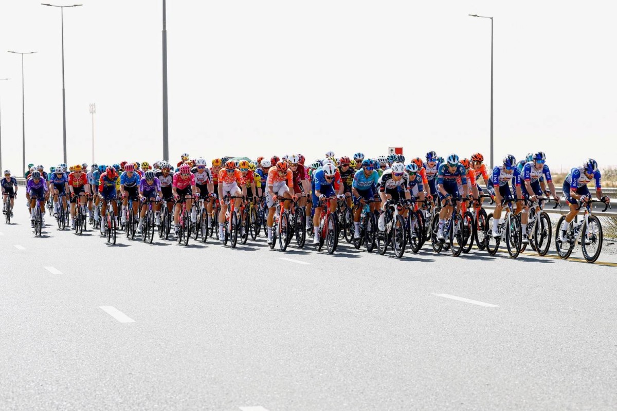 الإيطالي أنطونيو تيبيري يعتلي صدارة طواف الإمارات 2026 على قمة جبل مبرح