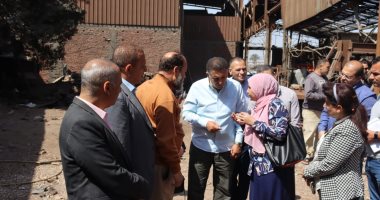 محافظ القليوبية خلال تفقد مصانع العكرشة: تحويل المنطقة لمركز صناعي واعد