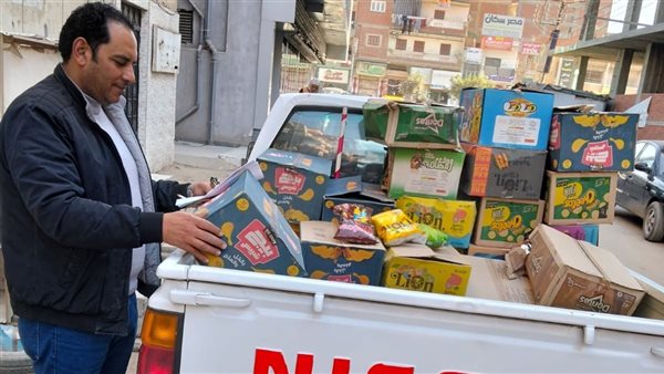 ضبط 400 عبوة أغذية فاسدة ونصف طن سمن مجهول المصدر بالغربية