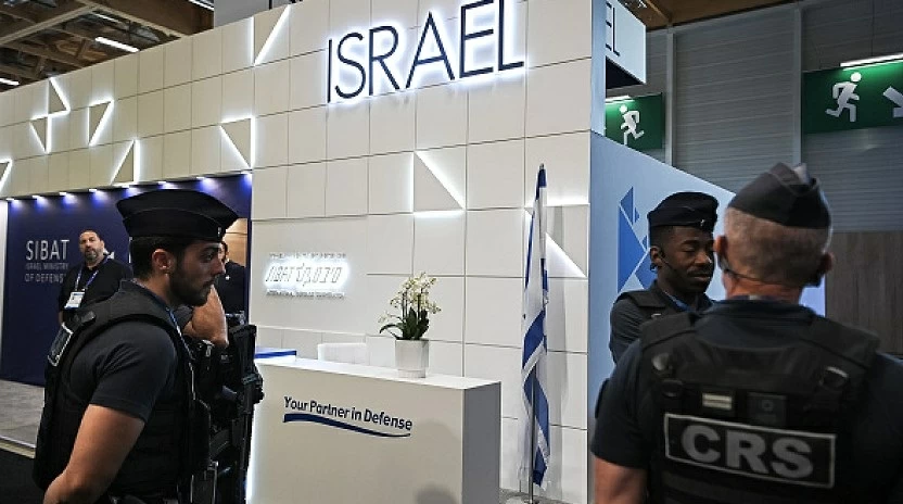فرنسا تحظر مشاركة إسرائيل في معرض دفاع