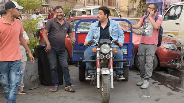 مصطفى غريب يُنهى تصوير نصف مشاهد "هي كيميا"