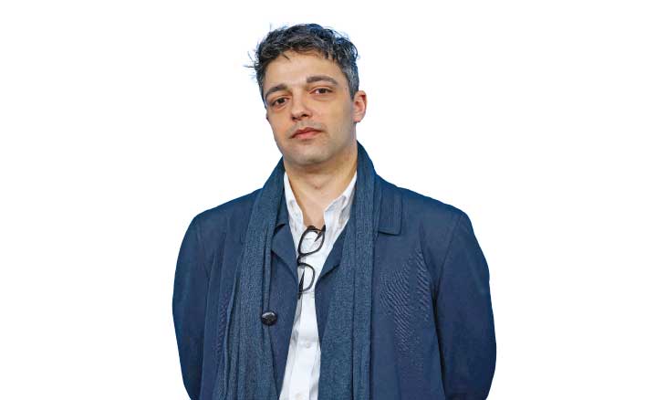 السوري أمير فخر الدين يحصد جائزة أفضل مخرج في مهرجان مالمو ويواصل حصاد الجوائز الدولية
