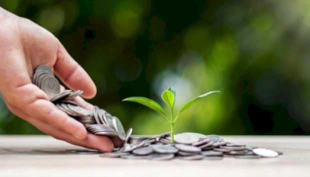 هل يجوز هبة ثواب الصدقة للوالدين بعد وفاتهما؟