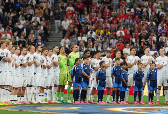 بلجيكا تتصدر المجموعة الثالثة بالفوز على نيوزيلندا 5 – 1 في كأس العالم