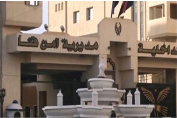 مصرع عامل وإصابة نجله في انقلاب تروسيكل داخل ترعة بقنا