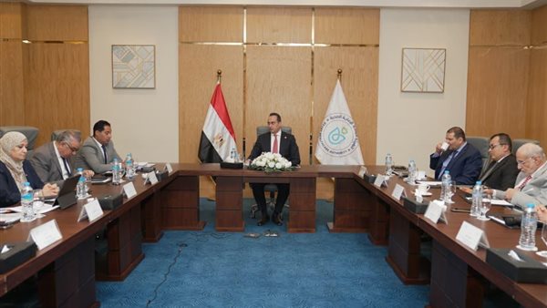 الرعاية الصحية: إنشاء وحدات متخصصة للفيروسات الكبدية بفروع الهيئة