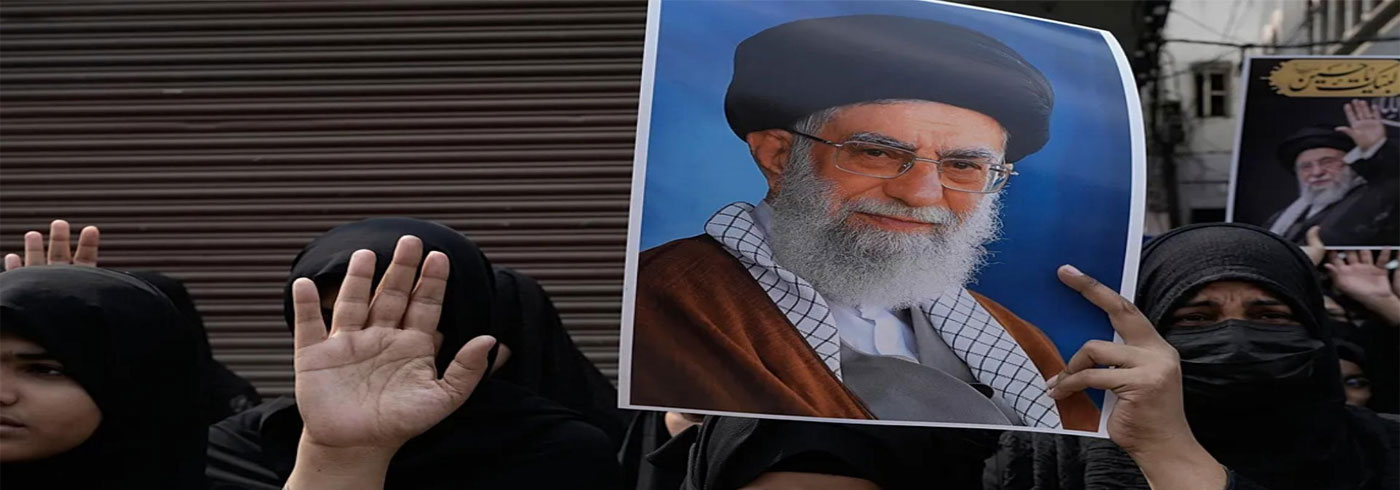 مسؤول إيراني: تشييع جنازة خامنئي قد يتم “جويًا”