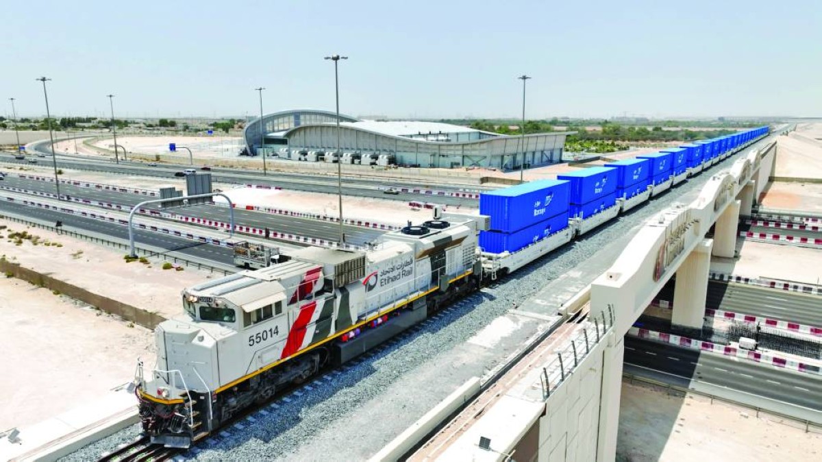 قطارات الاتحاد تشغّل 100 رحلة شحن خلال 9 أيام وتنقل 459 ألف طن من البضائع