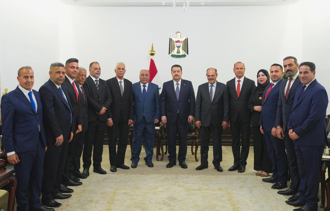 السوداني يؤكد دعم الحكومة لحرية الصحافة