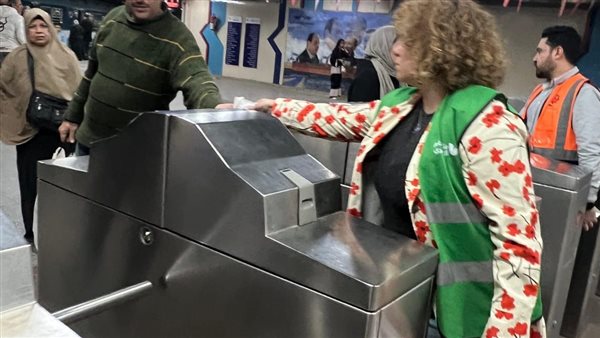 توزيع 150 ألف وجبة إفطار خفيفة في محطات المترو الأكثر كثافة