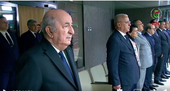 رئيس الجمهورية يتابع نهائي كأس الجزائر لكرة القدم بملعب نيلسون مانديلا