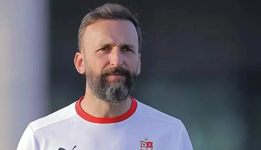 راموفيتش يشتكي شباب بلوزداد إلى "الفيفا".. ويزيد من متاعبه قبل إياب الزمالك
