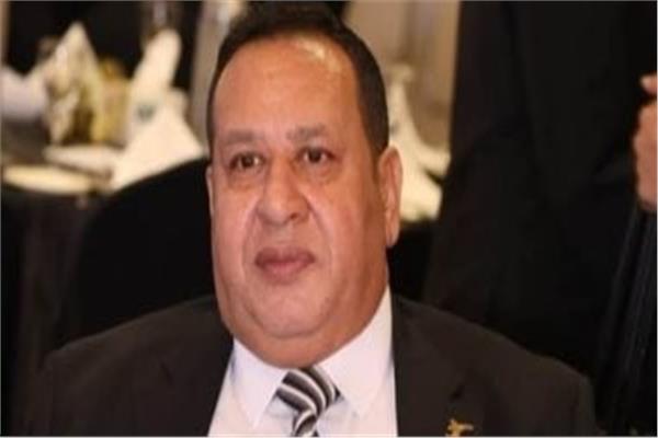 تفاصيل جديدة في مشاجرة معرض السيارات.. «محامٍ» يتهم صبري نخنوخ بصفعه
