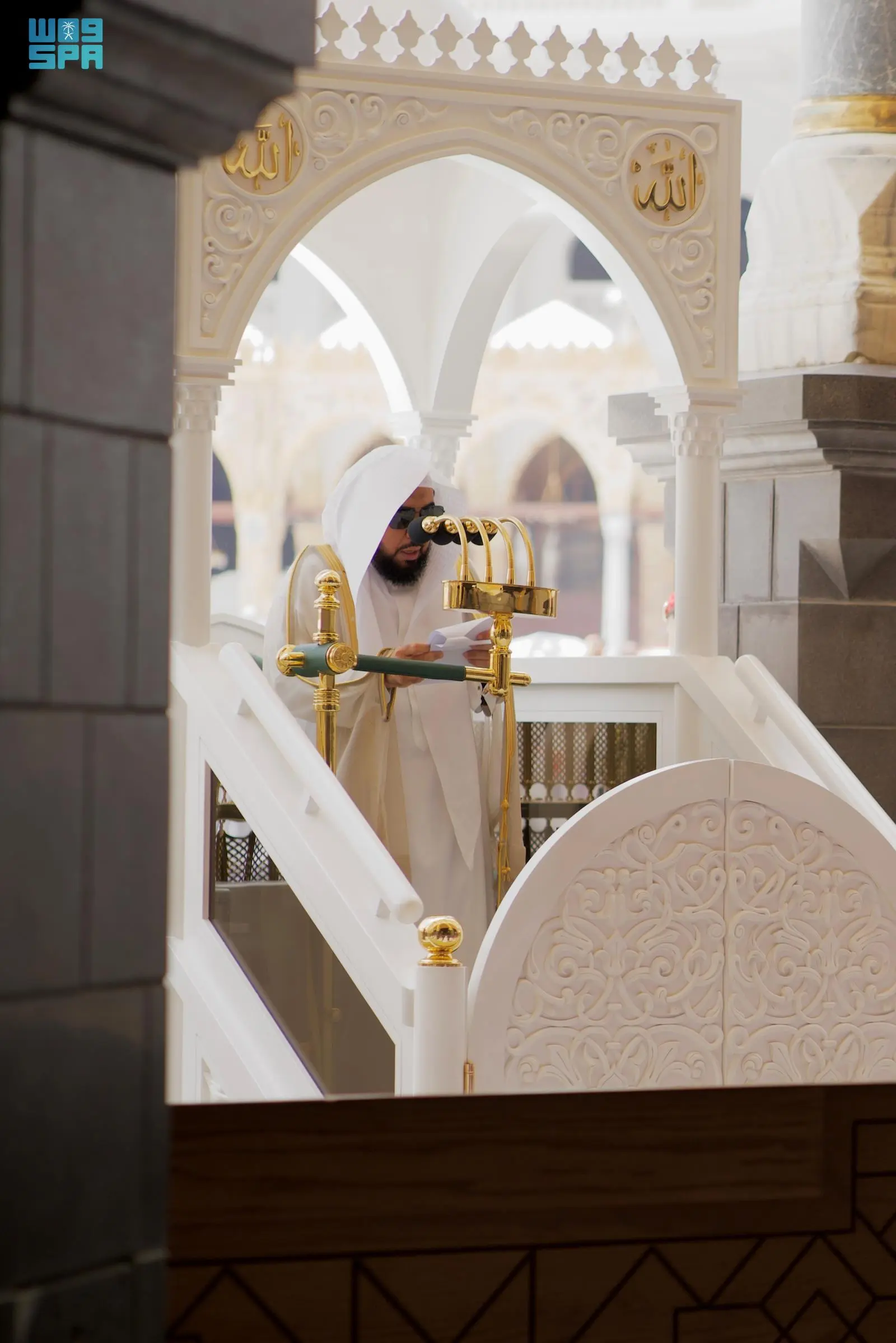 خطيب المسجد الحرام موصيًا الحجاج: عظموا حرمات الله والتزموا الأدب في بيته وبلده الأمين