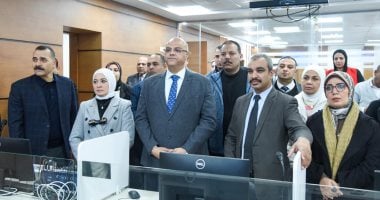 محافظ الإسكندرية يتابع رفع درجة الاستعداد للتعامل مع حالة عدم الاستقرار الجوي