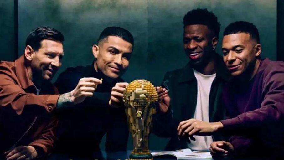 إعلان ضخم يجمع كريستيانو رونالدو وميسي ومبابي وفينيسيوس قبل كأس العالم 2026 (فيديو)