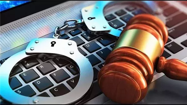 عقوبة الاعتداء على سلامة البيانات والمعلومات في قانون جرائم الإنترنت