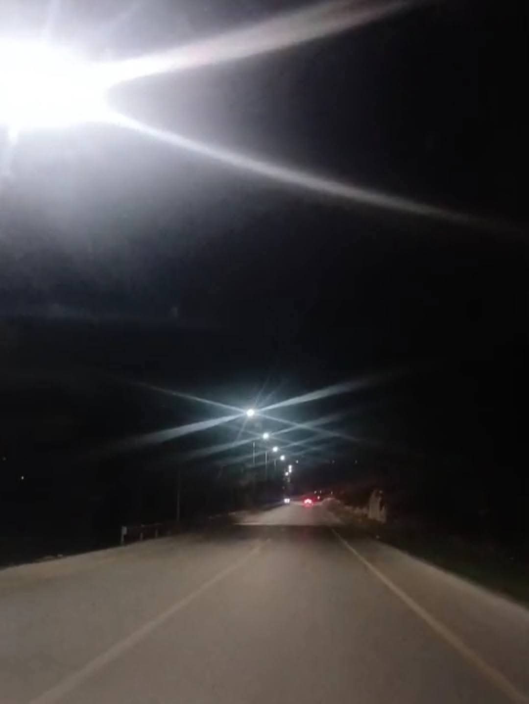 صيانة طارئة تنهي أزمة انقطاع الإنارة على طريق جرش