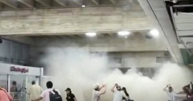 مشاهد صادمة داخل مطار سيمون بوليفار بعد زلزالين مدمرين فى فنزويلا (فيديو)