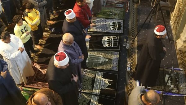 كبار القراء ونجوم «دولة التلاوة» يحيون سابع ليالي رمضان في المساجد الكبرى (صور)