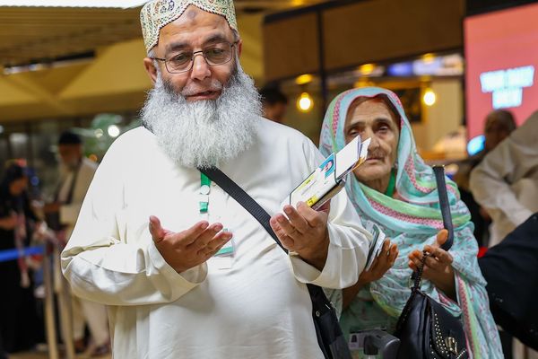 مغادرة أولى رحلات مبادرة "طريق مكة " من باكستان