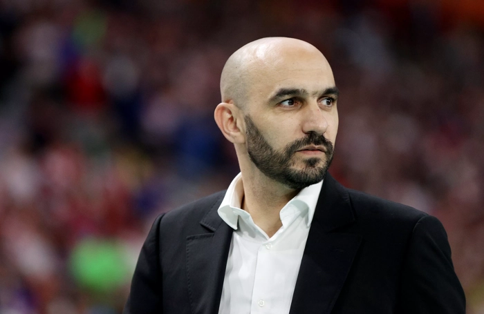 الركراكي يقترب من منصب إداري بالاتحاد السعودي ‬