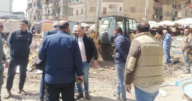 محافظ الدقهلية يوجه باستمرار حملات إزالة الإشغالات بحي شرق المنصورة