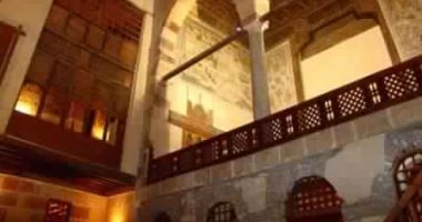 «ناقد ومشروع».. بيت الشعر العربى يناقش تجربة أحمد يوسف علي 31 مايو