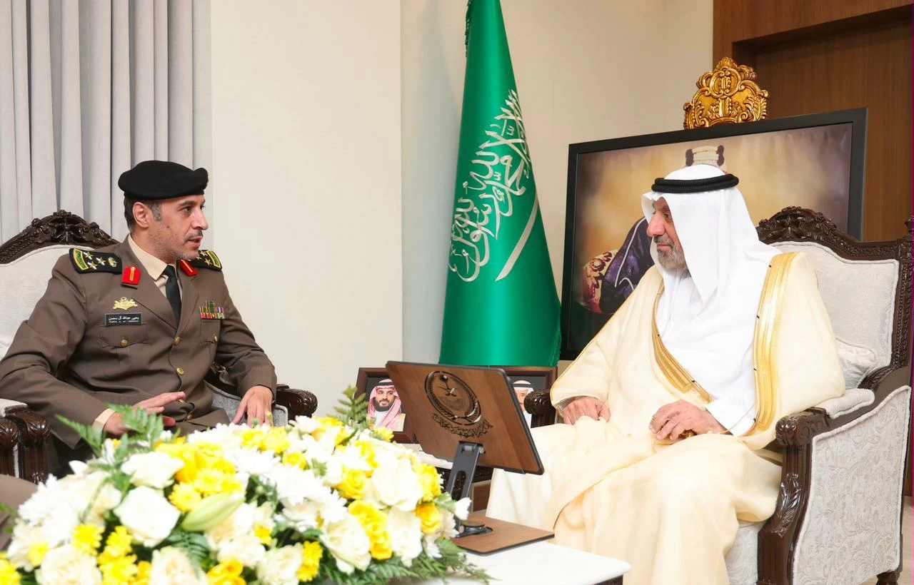أمير نجران يستعرض فعاليات وبرامج الأسبوع الخليجي واليوم العالمي لمكافحة المخدرات