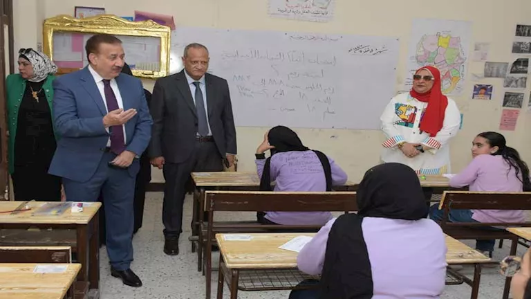 حصاد محافظة بورسعيد.. متابعة امتحانات الإعدادية وخدمات مجتمعية ولقاءات