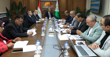 وزير العمل لنواب بالبرلمان: خدمة المواطن بشكل لائق وكريم هدفنا المشترك