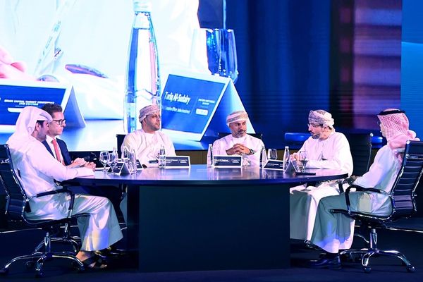 مؤتمر يسلّط الضوء على قوة وجاذبية سوق رأس المال العُماني