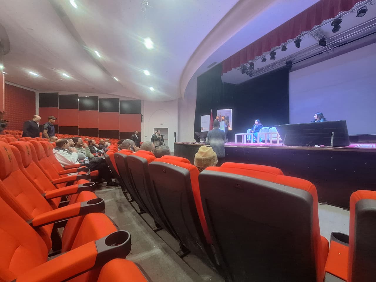 عجز مالي يثقل كاهل مجلس السياحة بورزازات وسط دعوات لإنقاذ القطاع