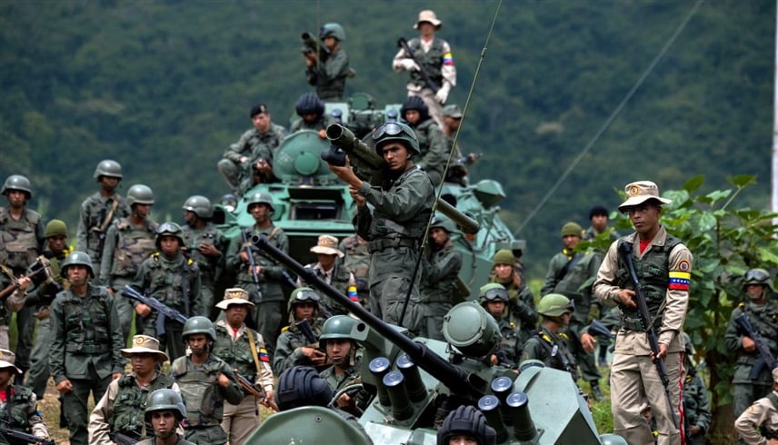 مستشارو أمن كوبيون يغادرون فنزويلا بضغط أمريكي