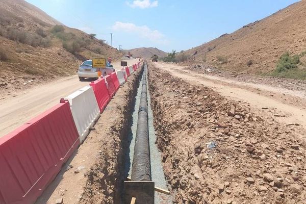 بتكلفة تخطت المليونين.. اكتمال شبكة مياه الرستاق لخدمة أكثر من 6500 مستفيد