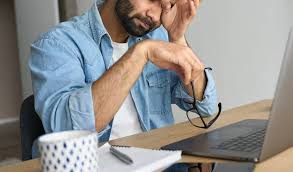 نصائح للوقاية من إجهاد العين خلال الصيام