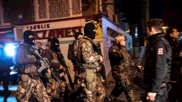 السلطات الأمنية التركية في مدينة إسطنبول تحتجز 39 شخصا