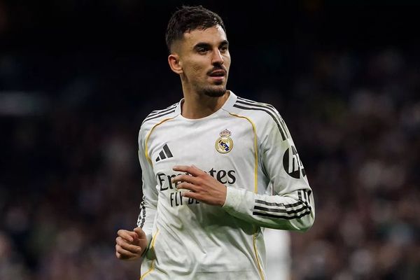 ريال مدريد يعلن غياب داني سيبايوس عن الملاعب بسبب الإصابة