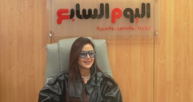 رضوى الشربينى تكشف فى ندوة اليوم السابع عن حكاية رجل دعمته