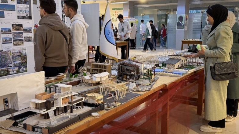 تربوياً وهندسياً.. جامعة حلب تفتتح معرضين ضمن أسبوعها العلمي الدولي الأول